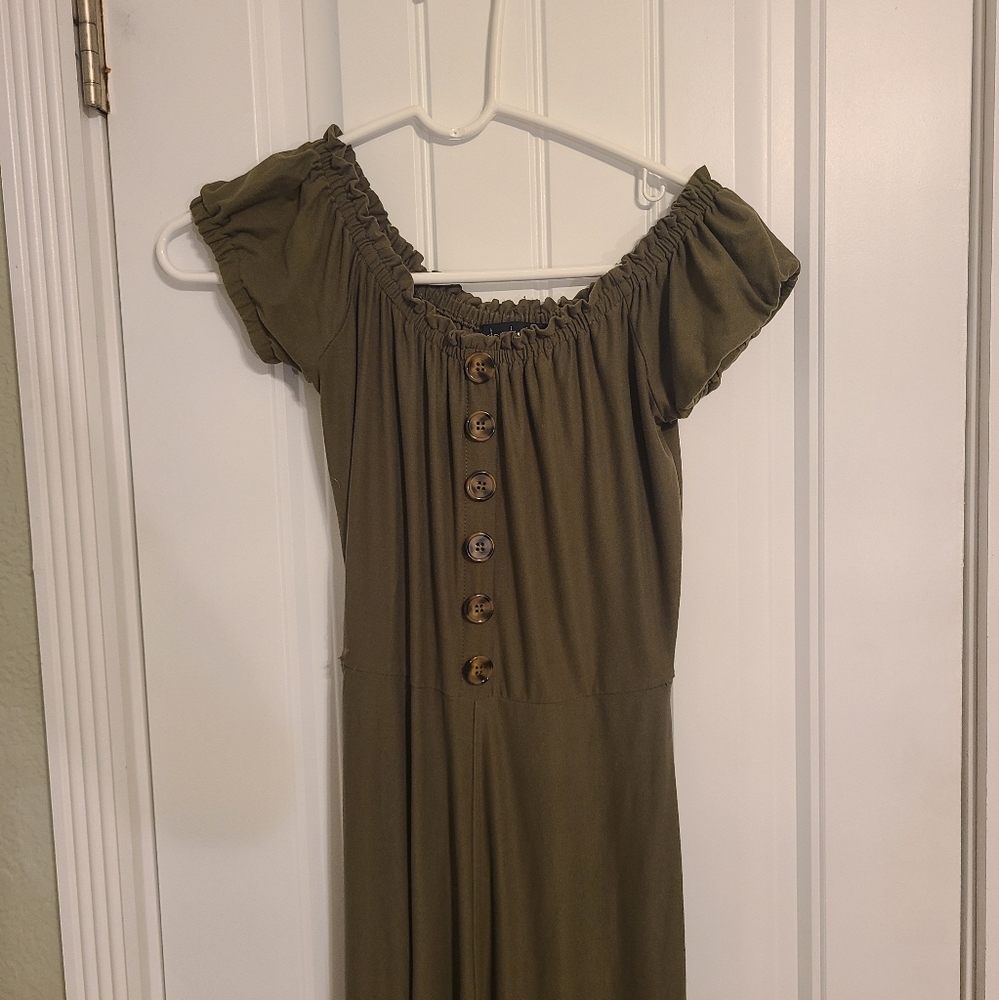 green jumpsuit wore it 1 time